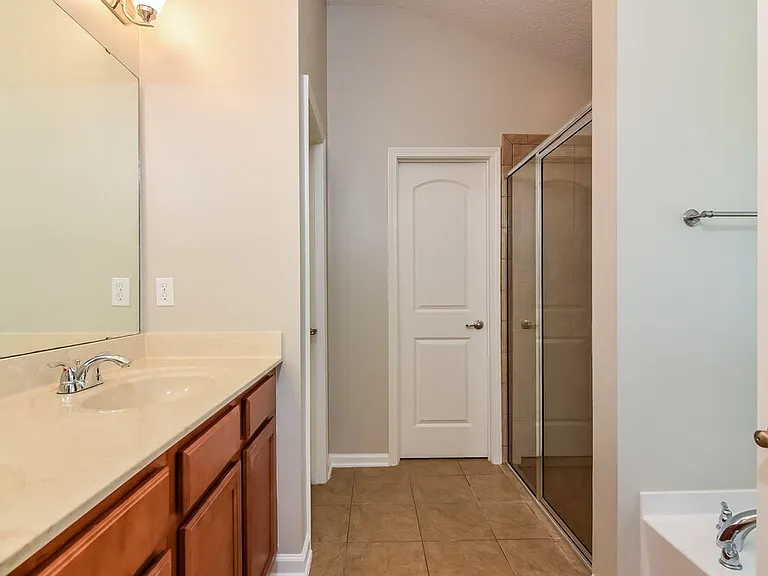 632 Chestwood Chase Dr — Photo 10