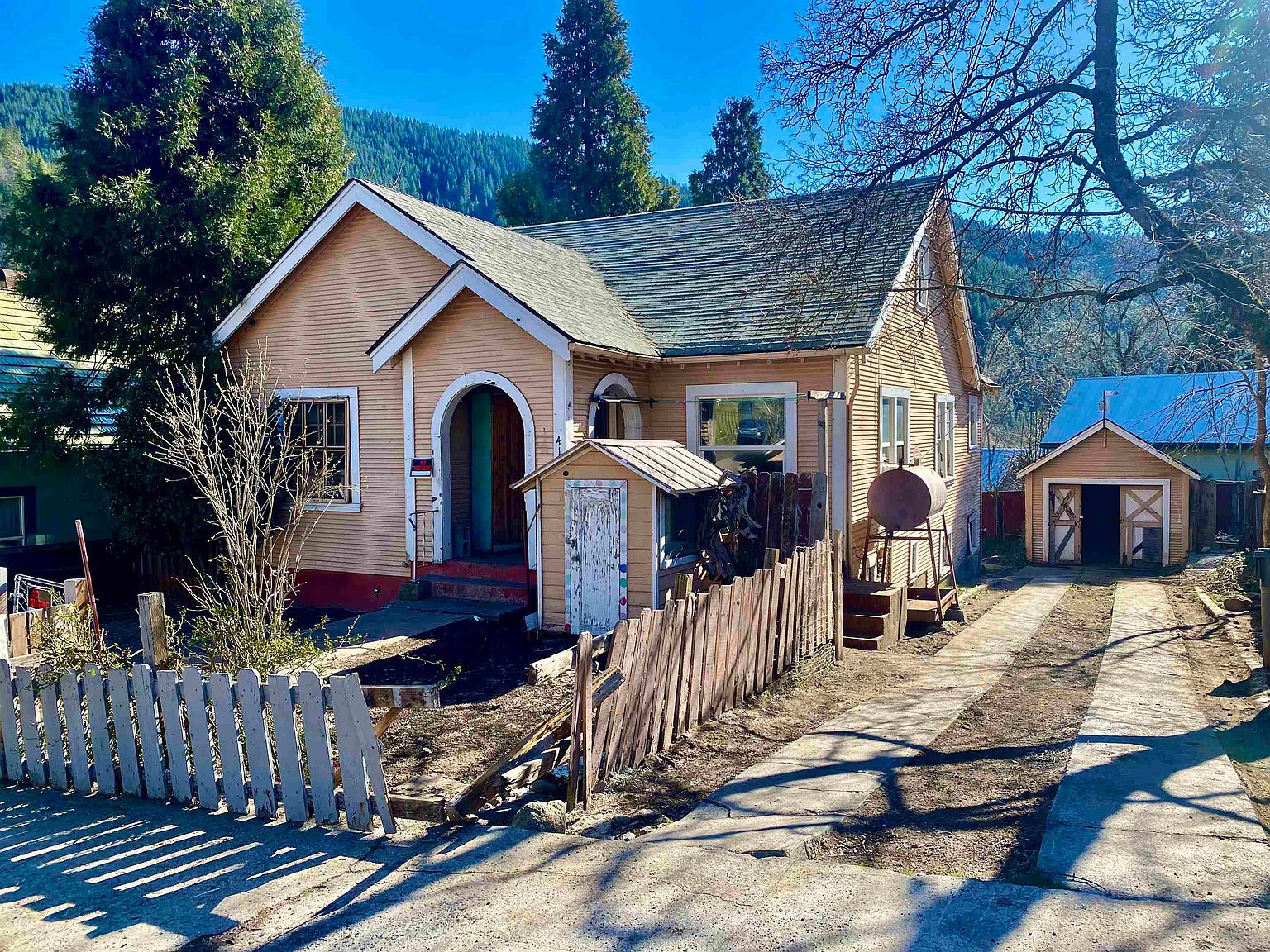 4122 Branstetter St, Dunsmuir, CA 96025 Zillow