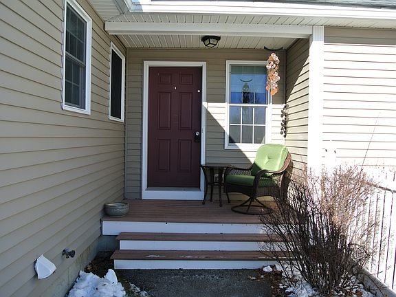 4th image of 214 Cardigan Dr Unit C