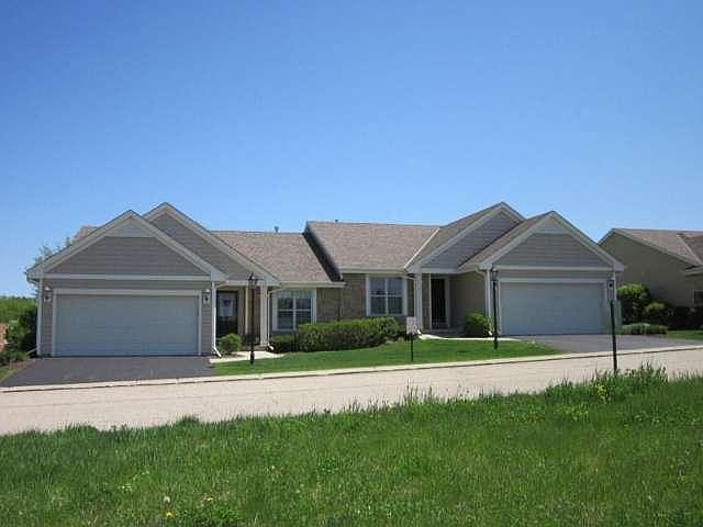 1st image of 433 Woodfield Cir