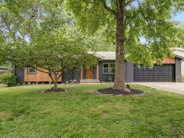 2311 E Cardinal Street, Springfield, MO 65804