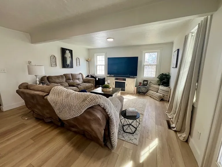 25970 N 9000 W — Photo 10