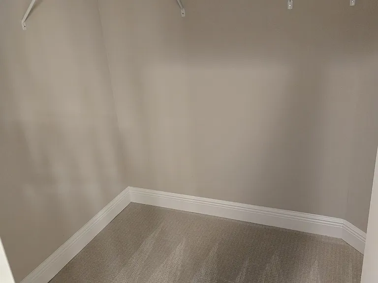 10105 Lake Wales Cir — Photo 18