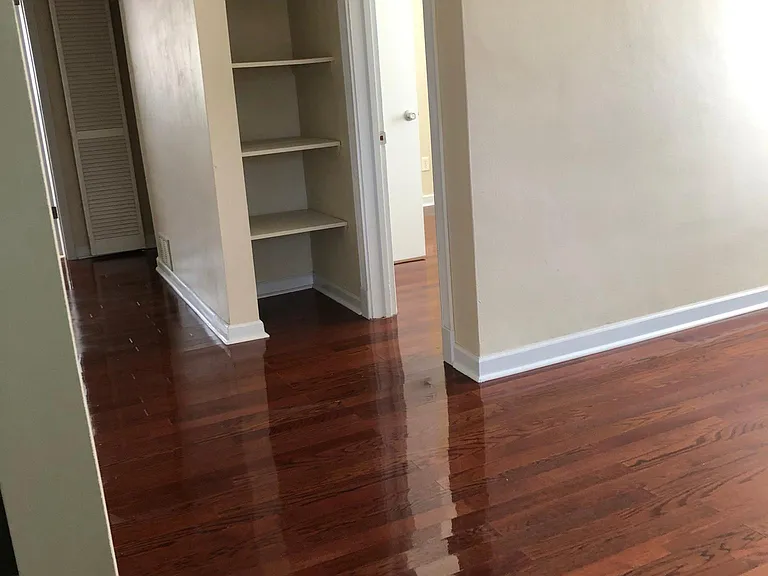 58 Upland Dr — Photo 6