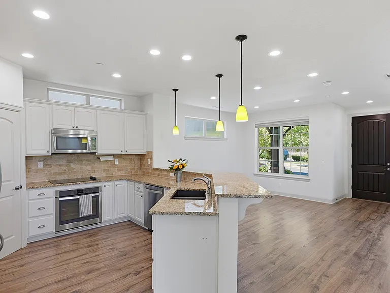 10616 SW Lisbon St — Photo 10
