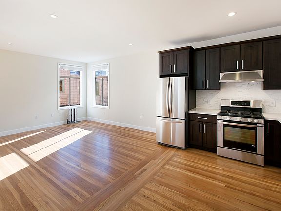 2nd image of 1370 Taylor St APT 9