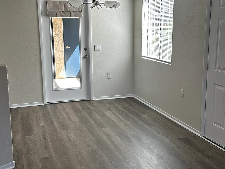 10245 S Maryland Pkwy #1205 — Photo 5