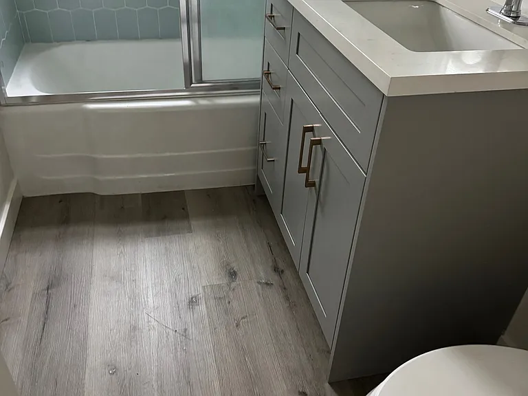 2305 S Halm Ave #1 — Photo 8