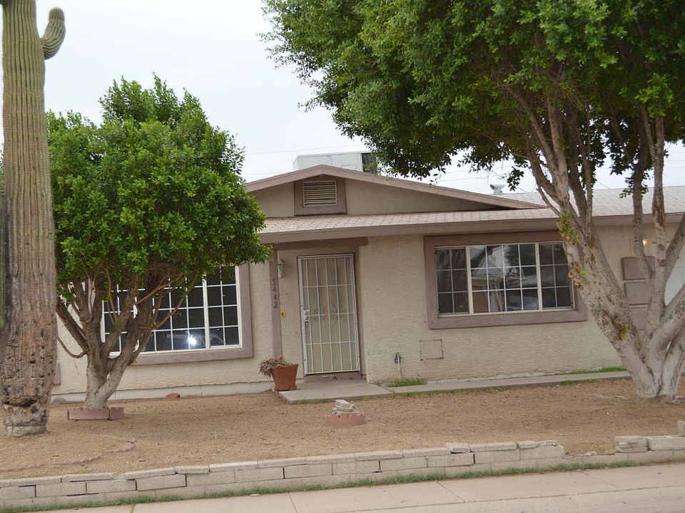 1st image of 5442 W Wilshire Dr