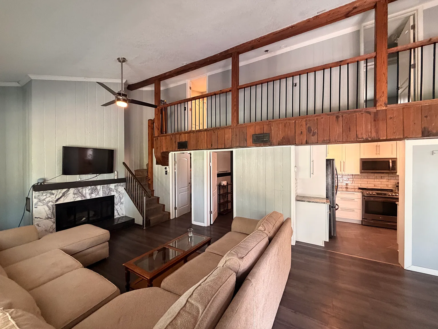 1129 NW South Shore Dr — Photo 2