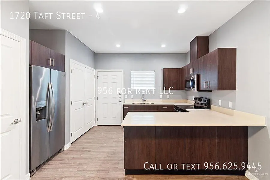 "Spacious 2-Bed, 2-Bath Haven at 1720 Taft Street - Prime Weslaco Living!" — Photo 3