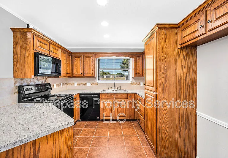 4513 Rolando Ave #4513 — Photo 14