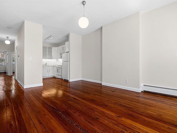 5th image of 130 Union Park St APT 1