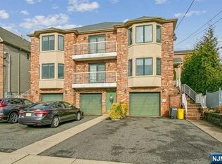341B E Columbia Ave #B, Palisades Park, NJ