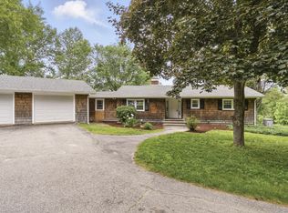 305 River Rd, Buxton, ME 04093