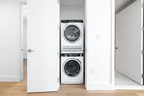 Rented by Key City Capital Inc | media 11