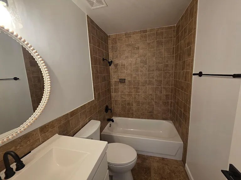 830 E Joan D Arc Ave — Photo 9
