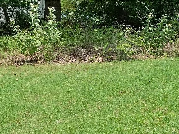 2nd image of Fairway Dr #6