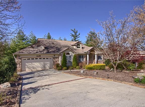 3rd image of 126 Jenny Lind Dr