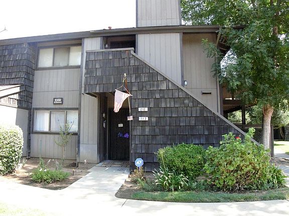 2nd image of 1151 S Chestnut Ave Unit 212