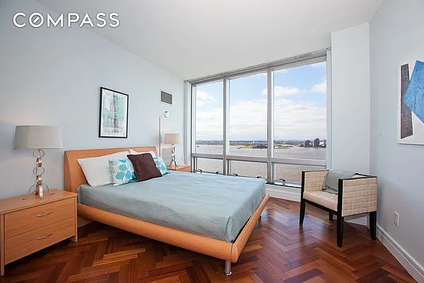 Sold by Compass | media 2