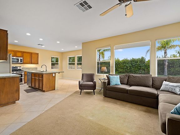 4th image of 28527 Santa Catarina Rd