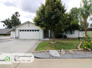 966 Partridge Dr, Redding, CA 96003