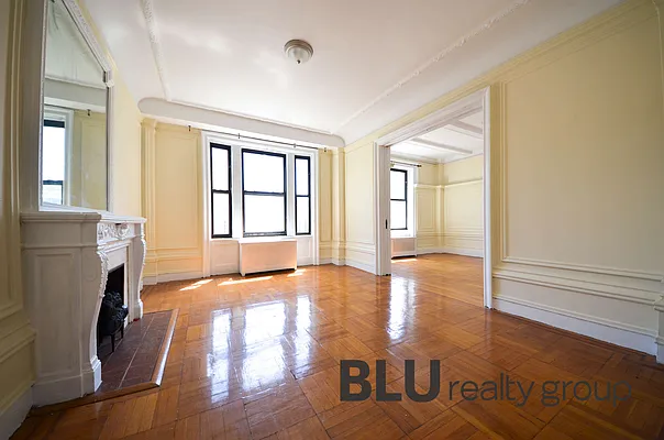 Rented by BLU Real Estate | media 16
