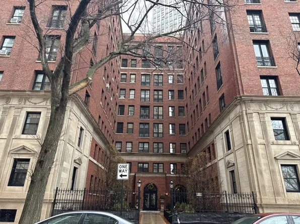 400 W Deming Pl APT 5K, Chicago, IL 60614