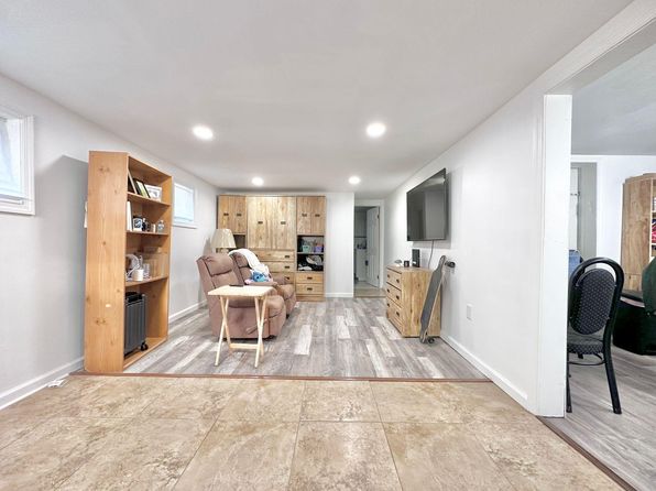 425 Call Hollow Rd Floor 2