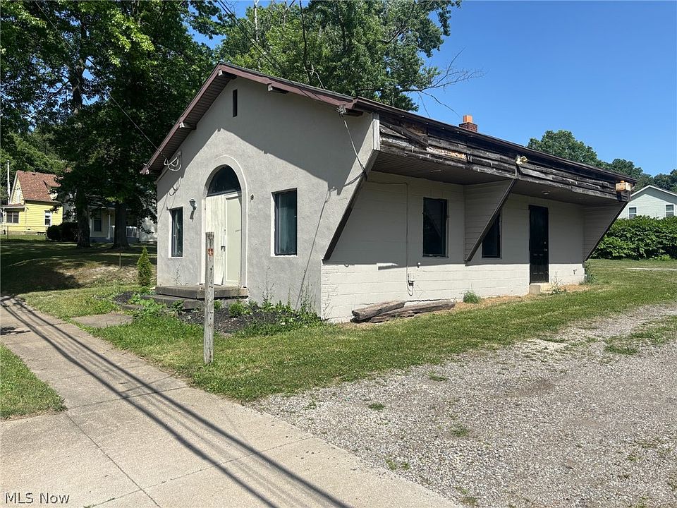 1st image of 359 Eastland Ave