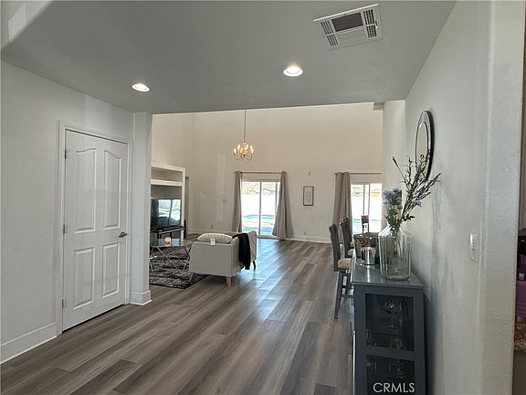 3rd image of 13975 Barker Rd
