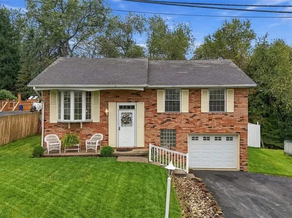 710 Butterfield Dr, Irwin, PA 15642