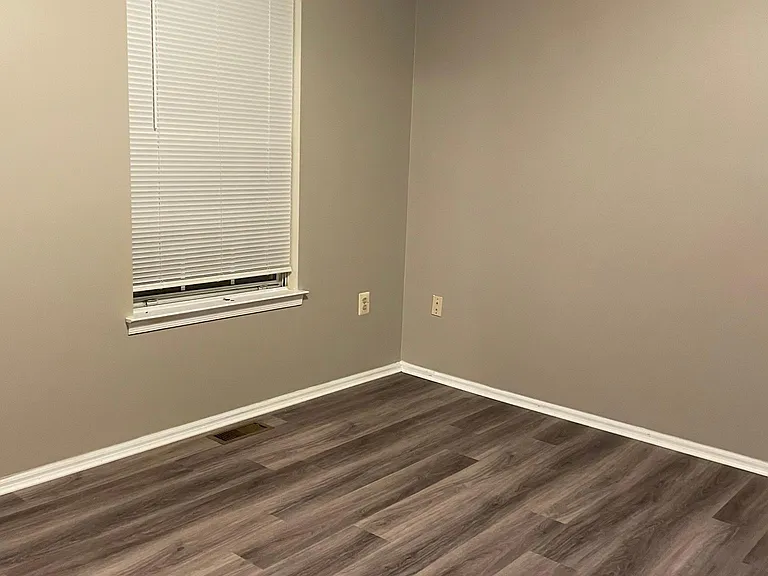 22 Lindsey Ct — Photo 14