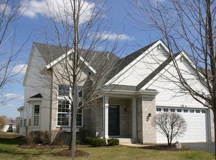 2034 Highbury Ln, Aurora, IL 60502