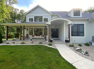 55547 Alverstone Dr E, Middlebury, IN 46540