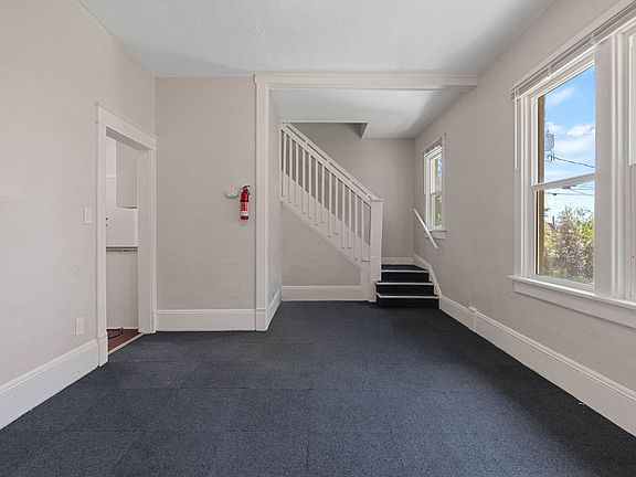 3rd image of 315 6th St