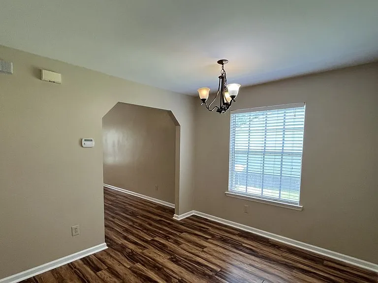 4013 Catawba St #A — Photo 8