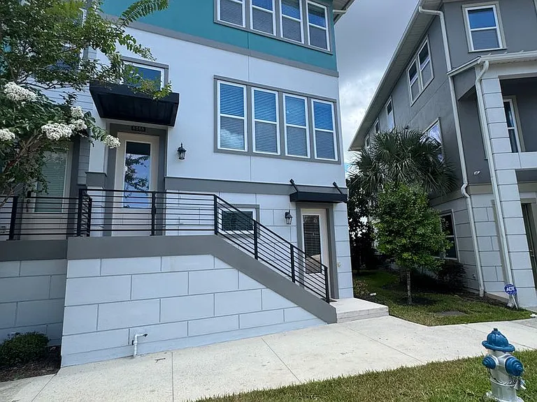 8168 Elion St — Photo 2