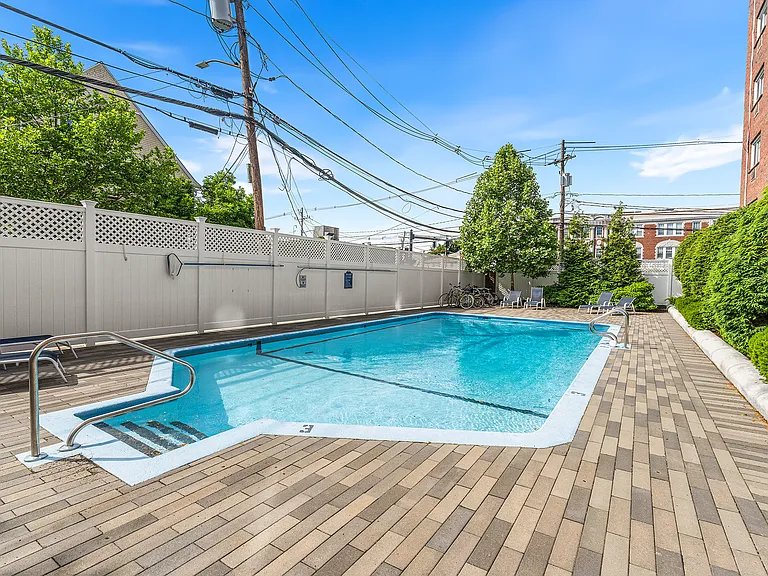 215 Massachusetts Ave #26 — Photo 2