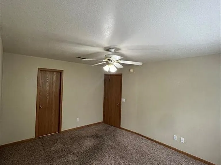 2229 E Cinnamon Way — Photo 11