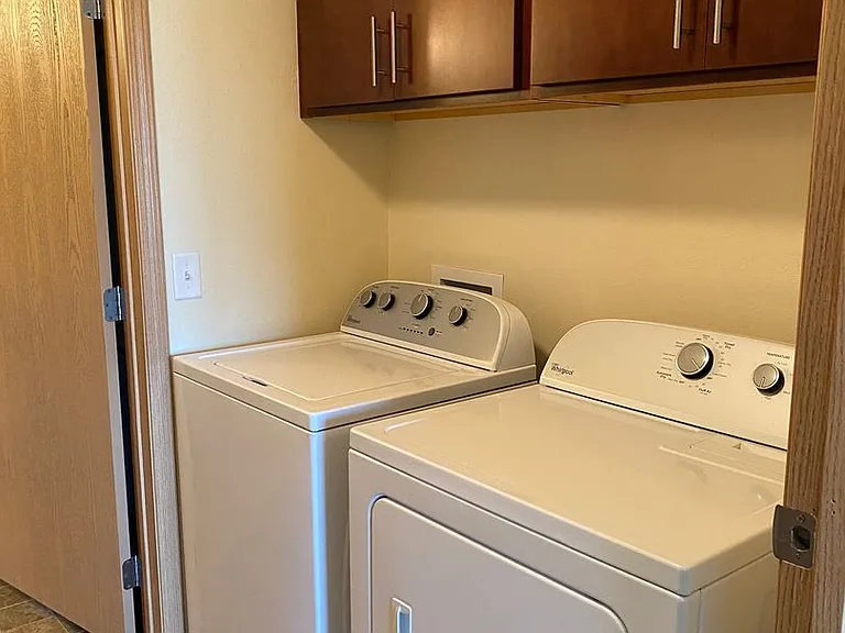 West Lake III Apartments — Photo 60