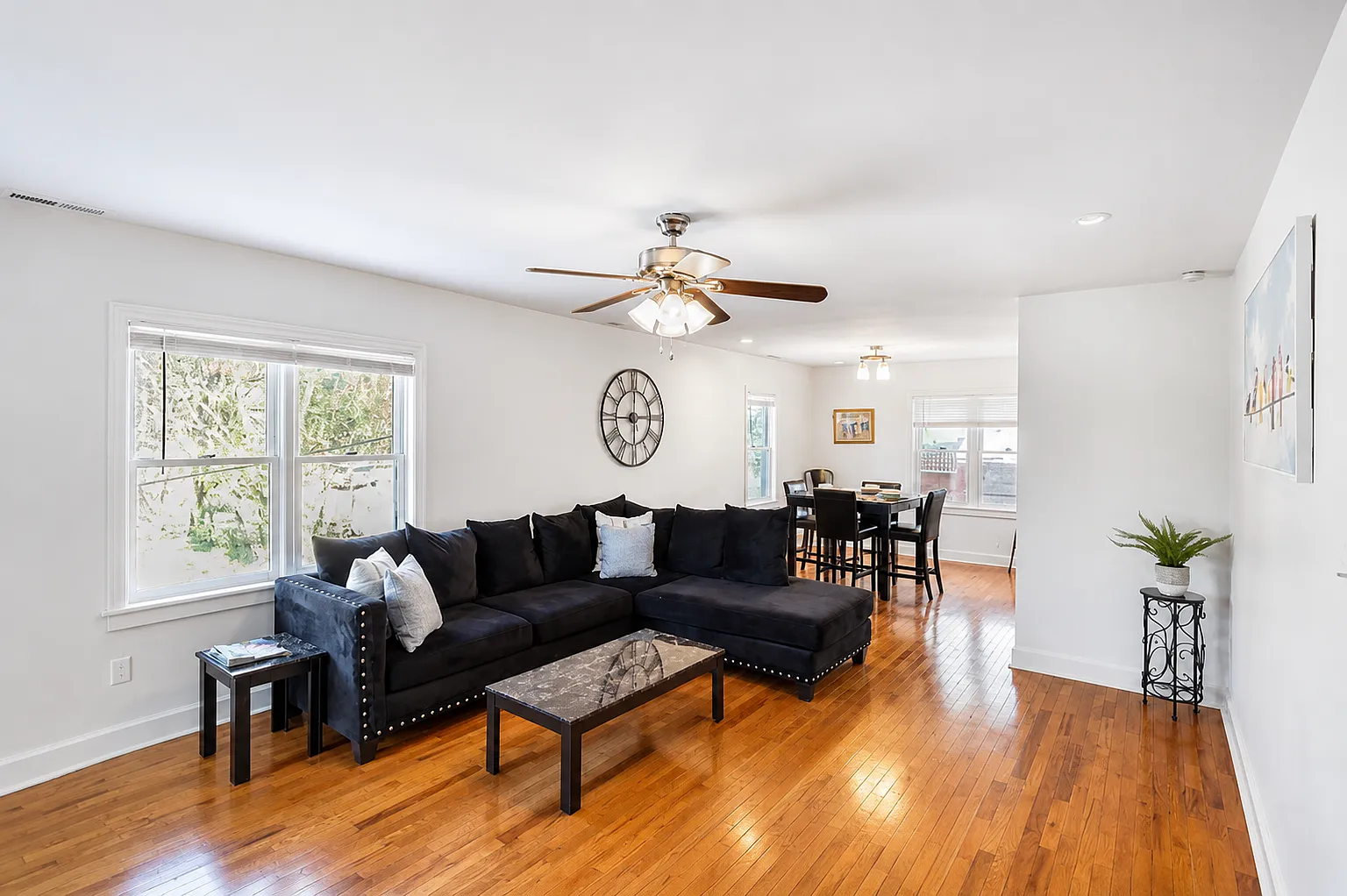 2 bed, 1486 sqft, $2,000 — Photo 1