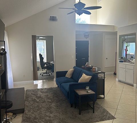 living room/office