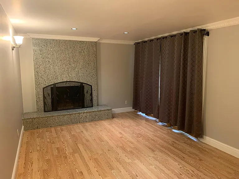 2480 Galway Pl #1 — Photo 3