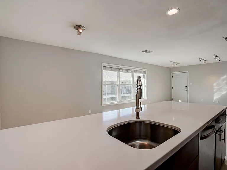 2450 Ashdale Dr #205-D — Photo 10