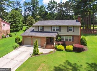 647 Shannon Green Cir SW, Mableton, GA