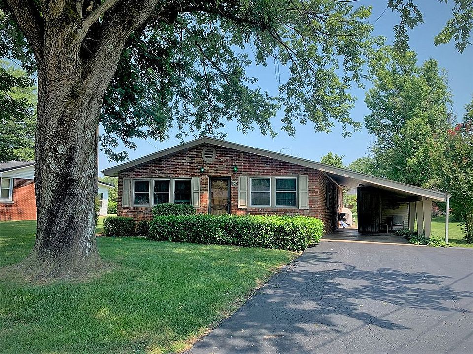 1st image of 806 Eastside Dr