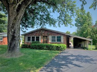 806 Eastside Dr, Horse Cave, KY 42749