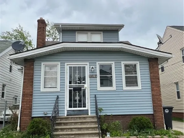 1459 Clermont Rd, Cleveland, OH 44110